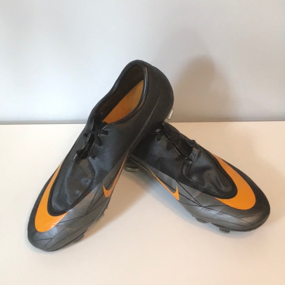 RARE Nike Mercurial Vapor IV Men’s Soccer Cleats